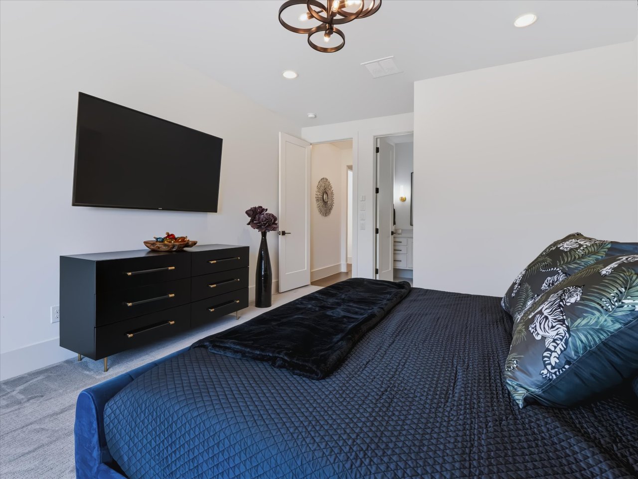 1300 Buckskin Trail