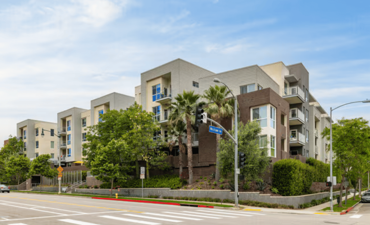 12655 Bluff Creek #408