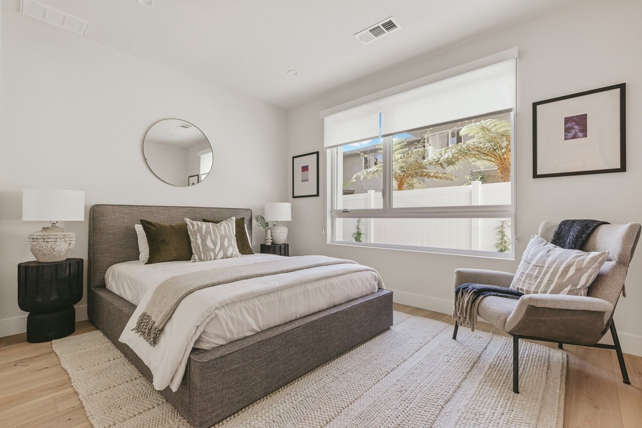 Mar Vista Collection Lot 4