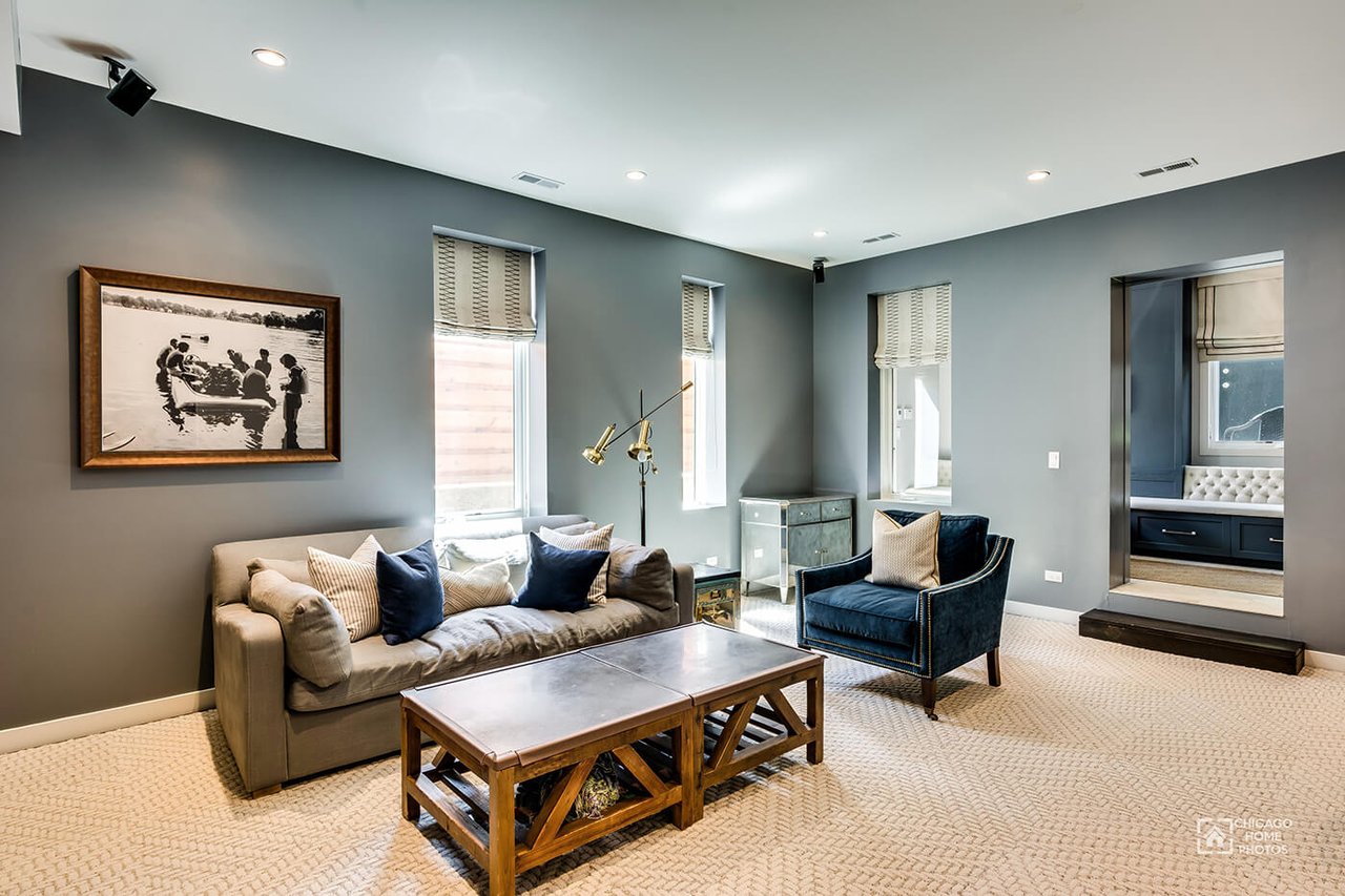 Sold | 2213 West Homer