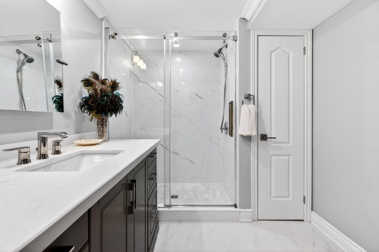 Grand Tyandaga Estate