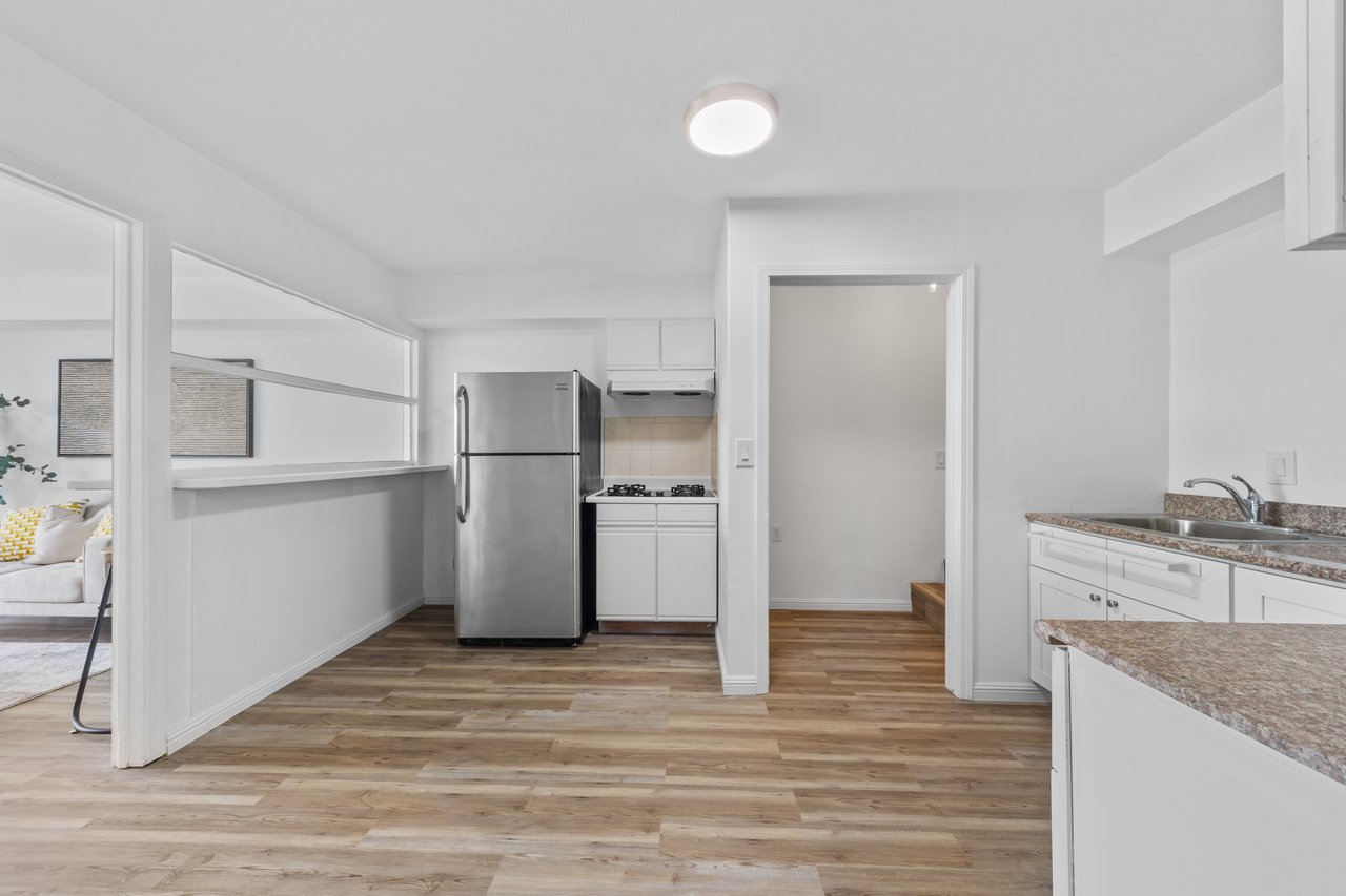 338 Deanne Lane
