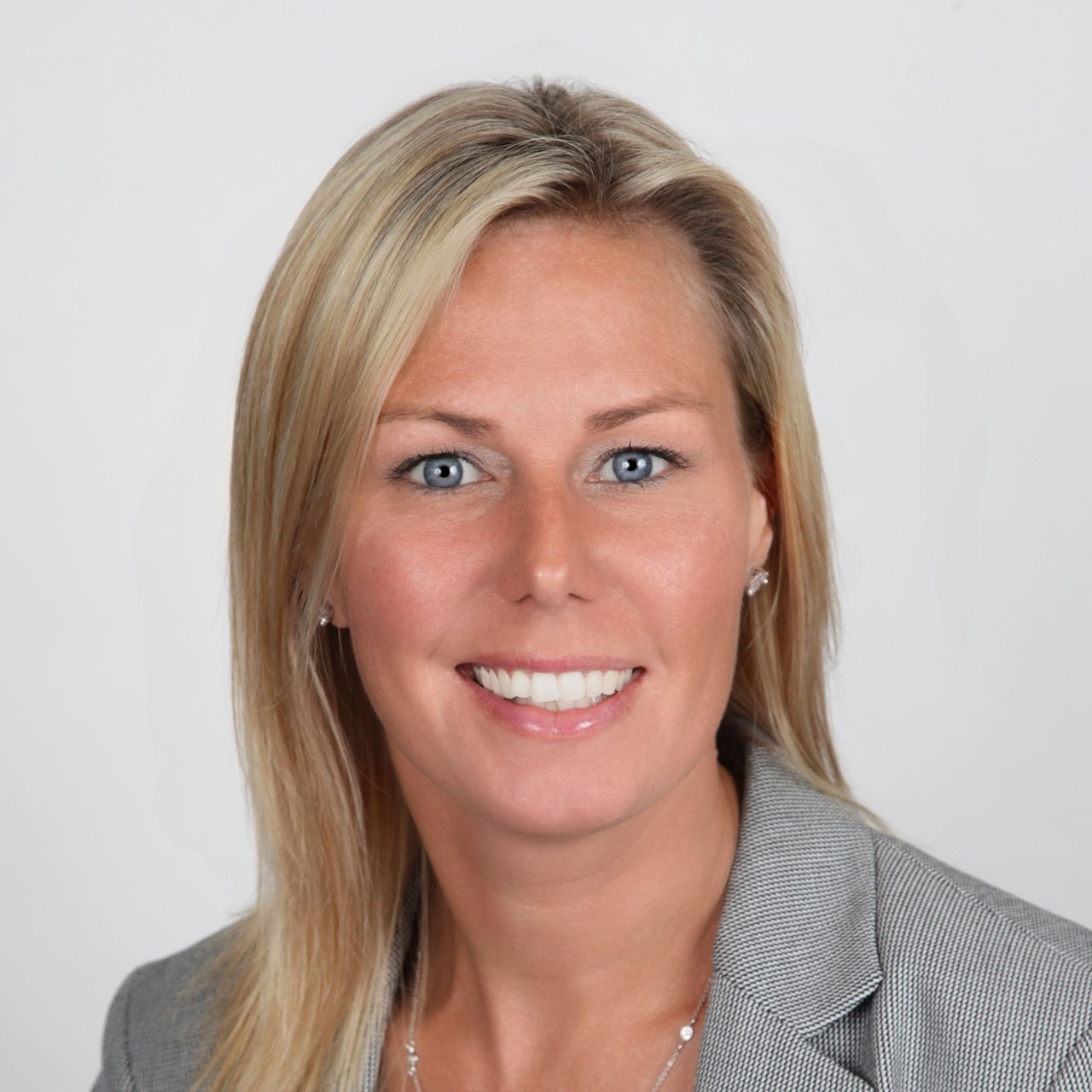 Jillian Hommel Manahawkin, NJ Real Estate Agent Headshot