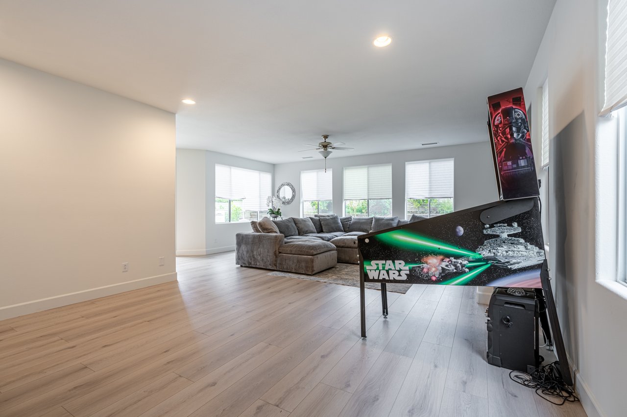 5314 Via Dolores