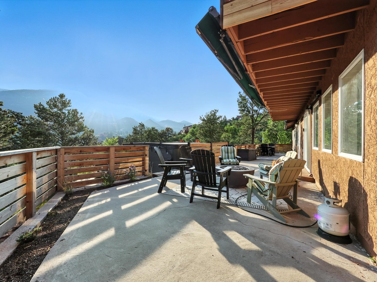 115 Panorama Place