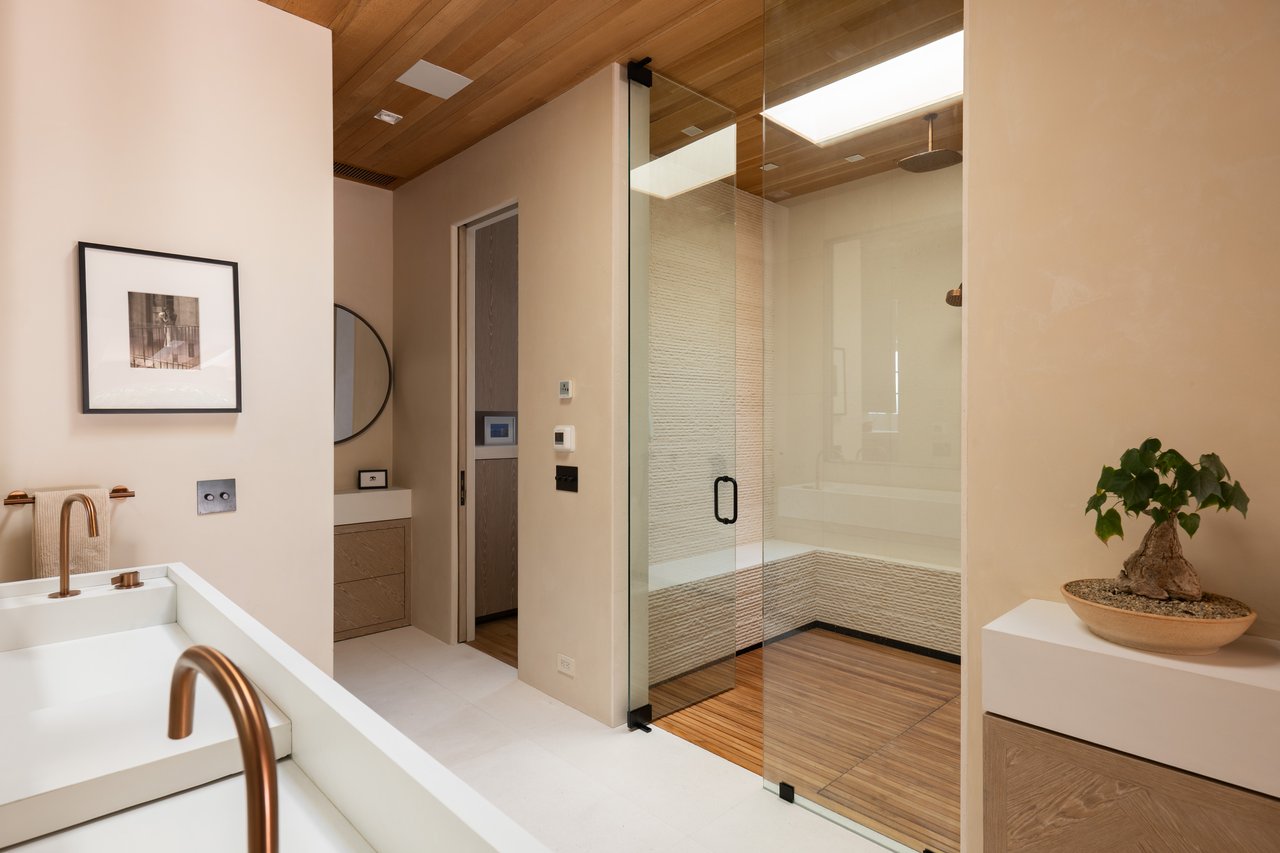 330 N Arden Blvd, Hancock Park