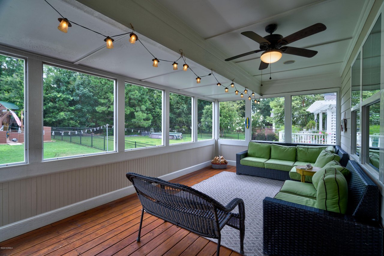 632 Belhaven Dr