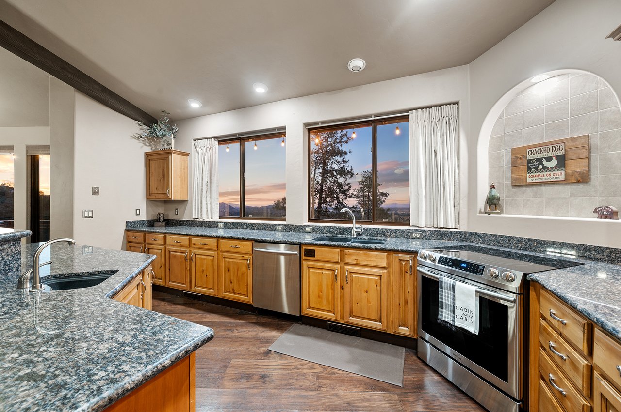 2700 W BUTTERFLY Ridge