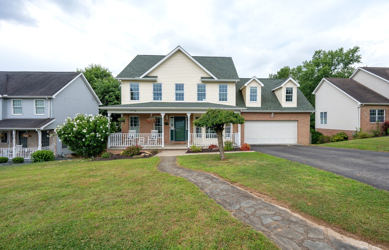 107 Edgewood Road, New Stanton | $400,000