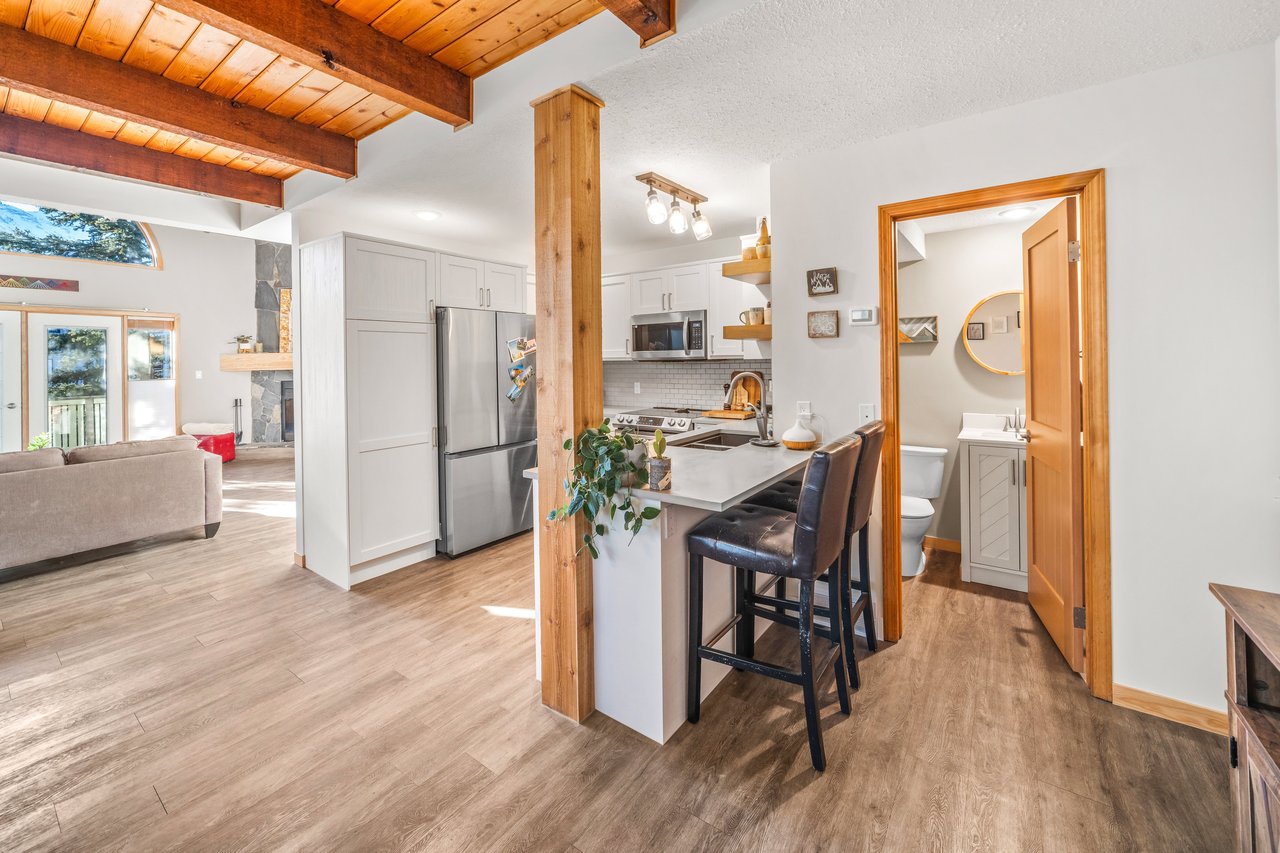 809 5th Street Unit: 3