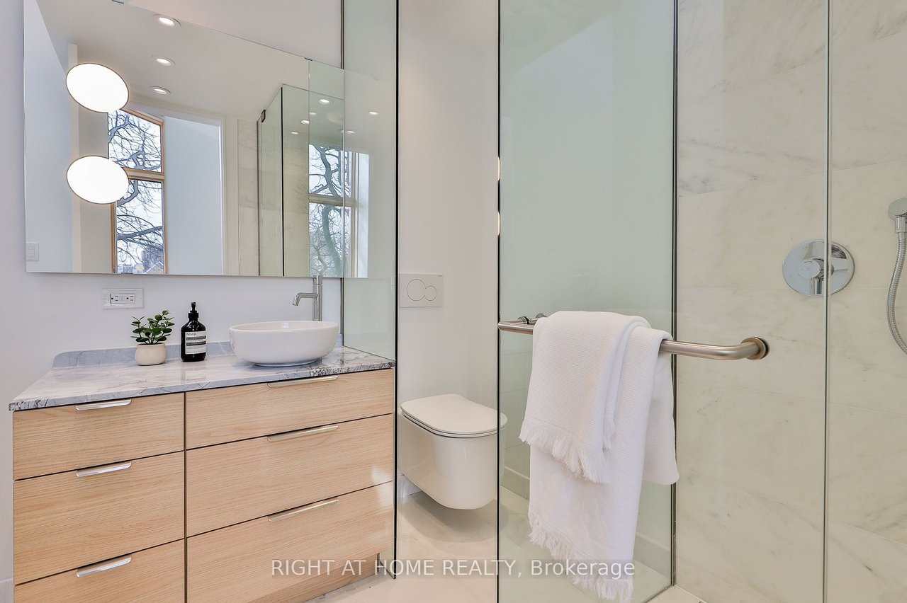 BRUNSWICK LOFTS PENTHOUSE