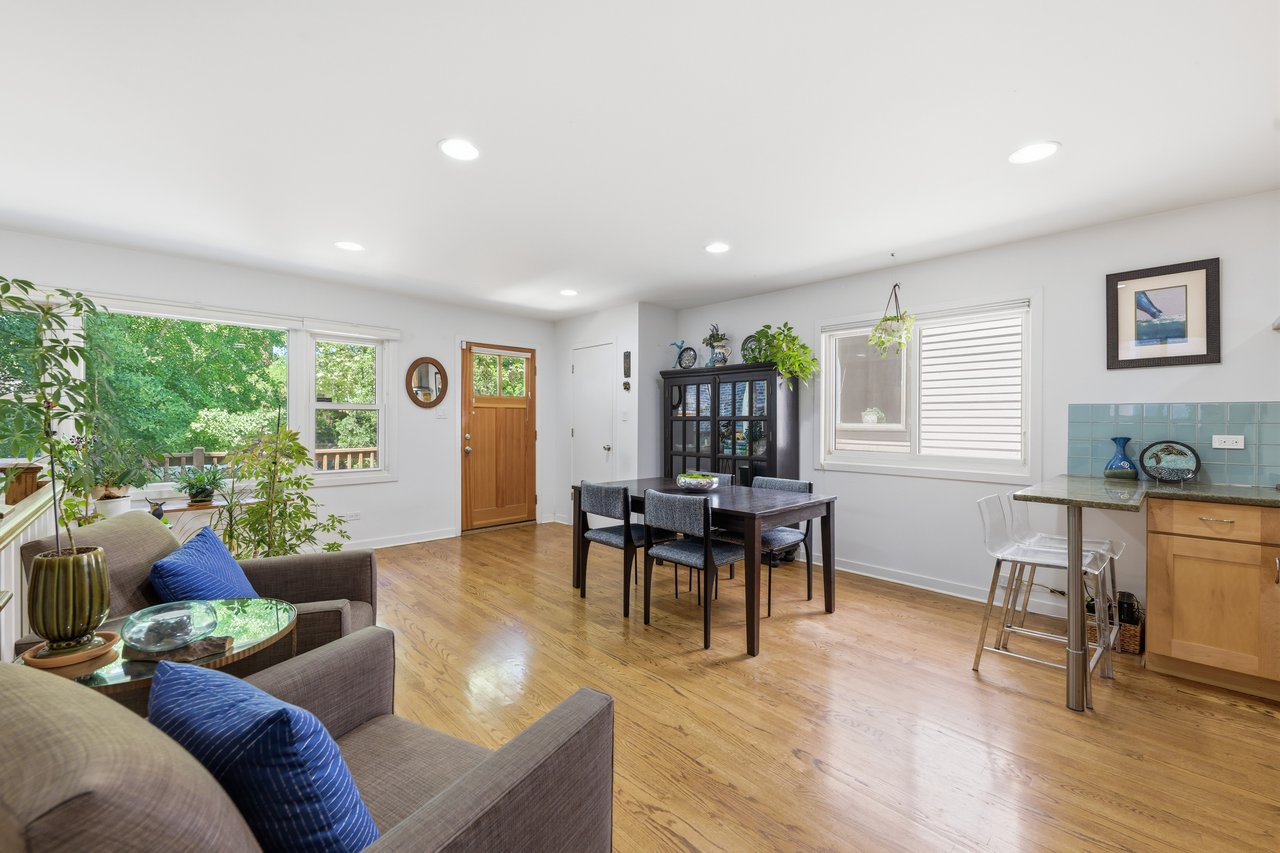 1429 W Huron Street