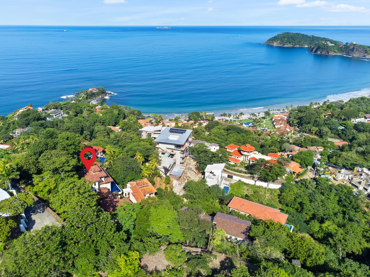 Casa Todo Bien & Guest House: A luxury living nestled into the prestigious Southridge mountainside of Playa Flamingo!