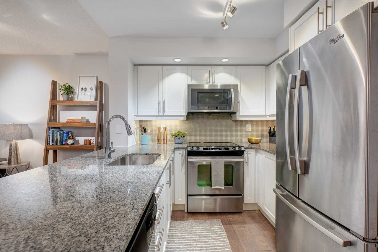 85 East Liberty St, Ste 611
