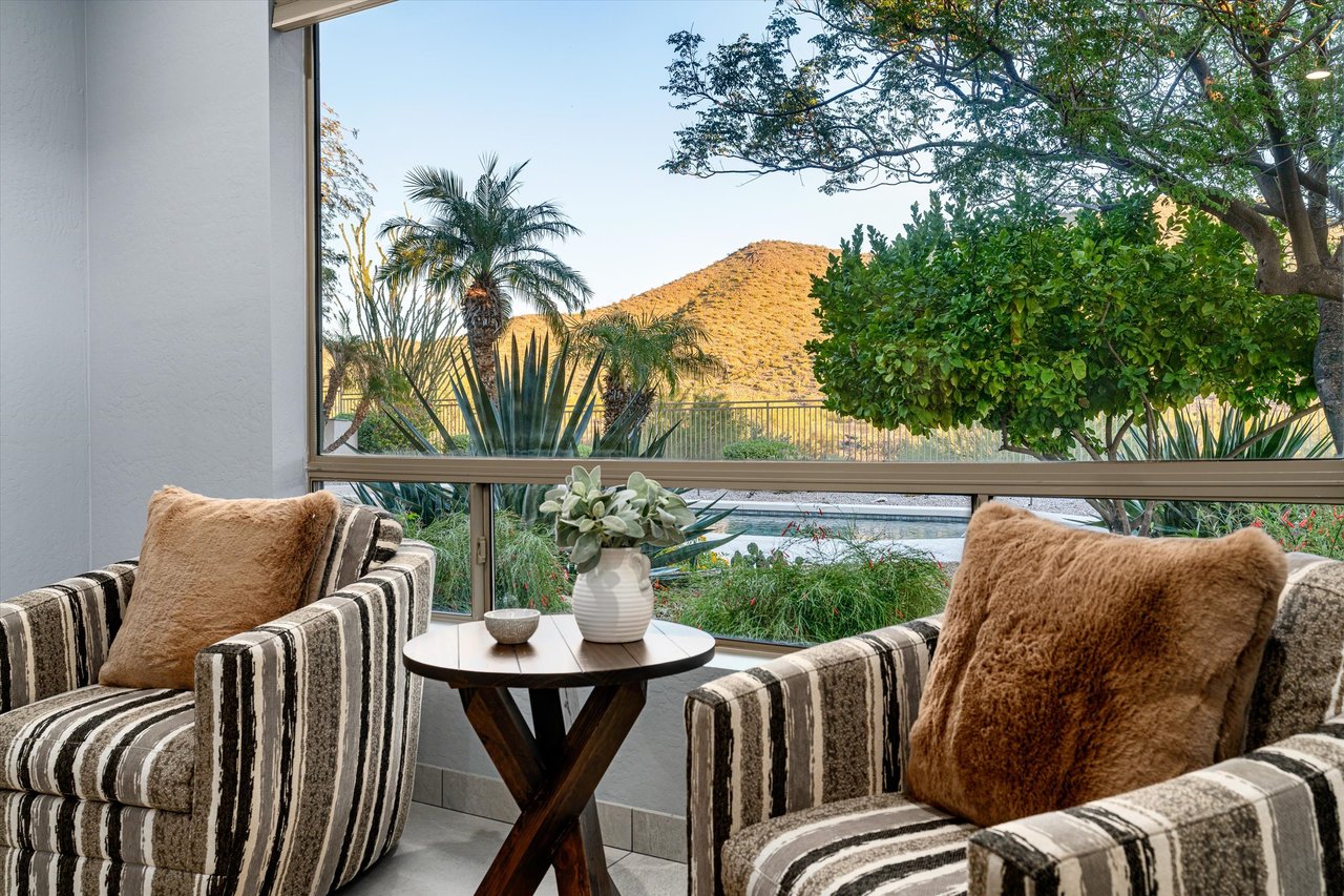 11115 E WINCHCOMB Drive, Scottsdale