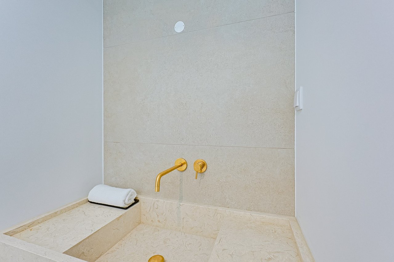 Japanese-Inspired Villa in Bom Sucesso Resort, Óbidos