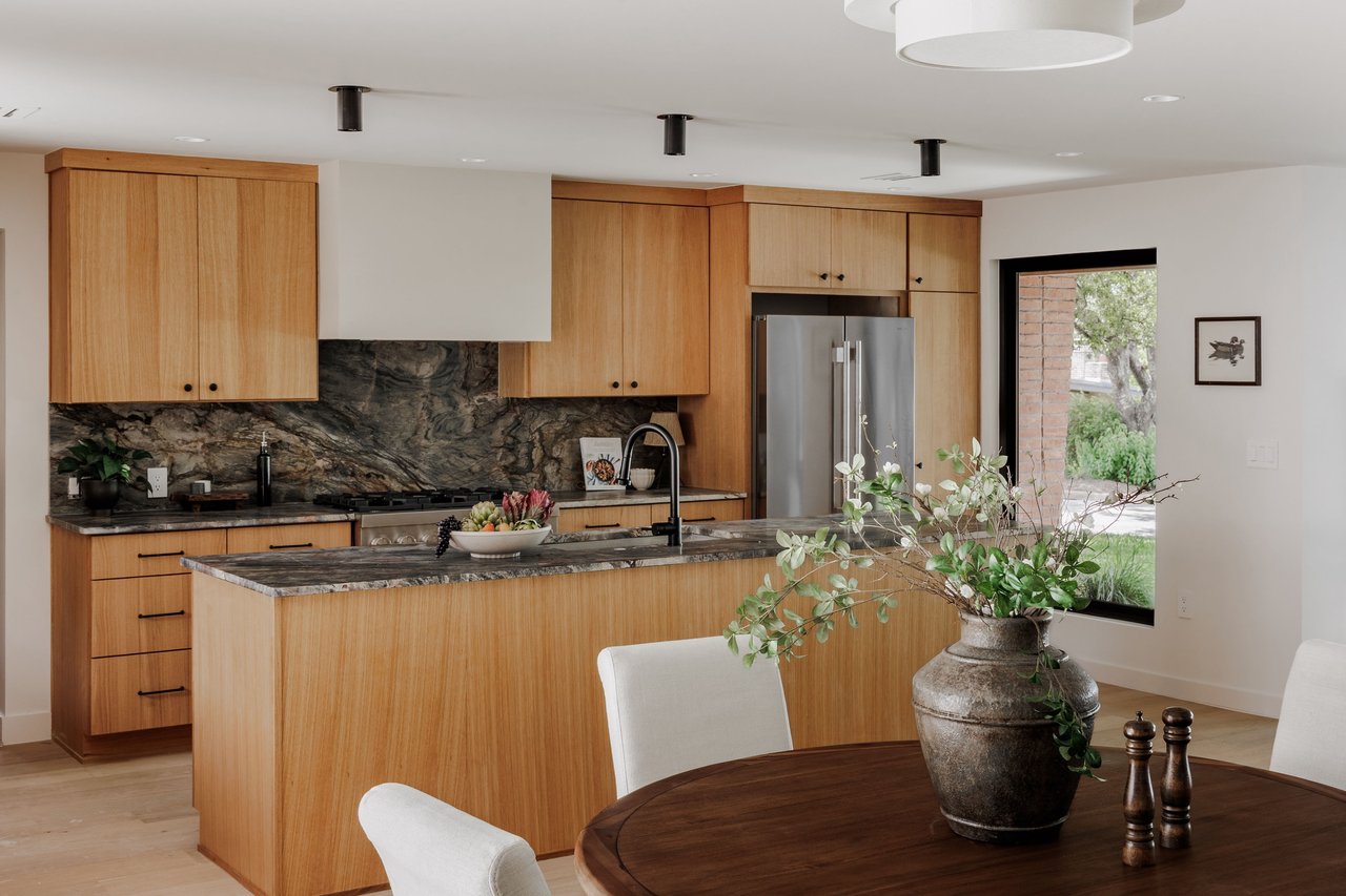 5601 Caprice Dr.