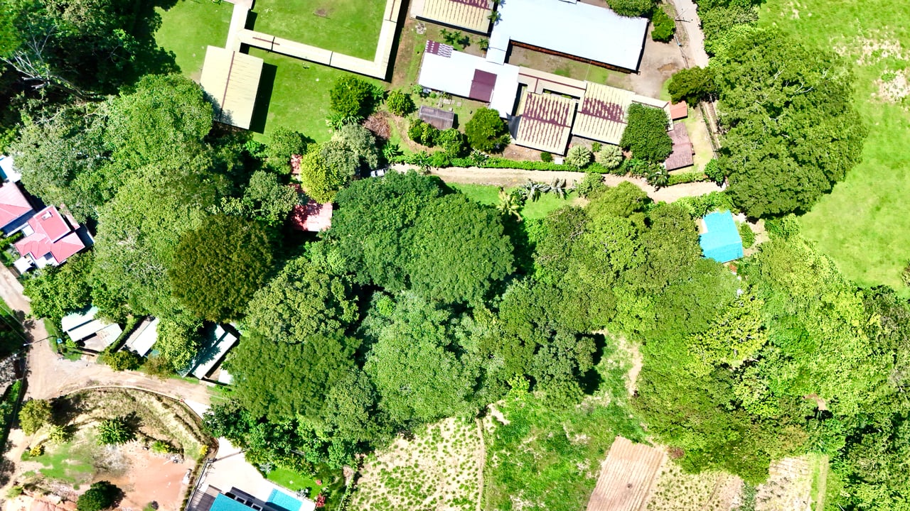 Riverside Cabin in Uvita | 0.98-Acre Estate with Room to Expand