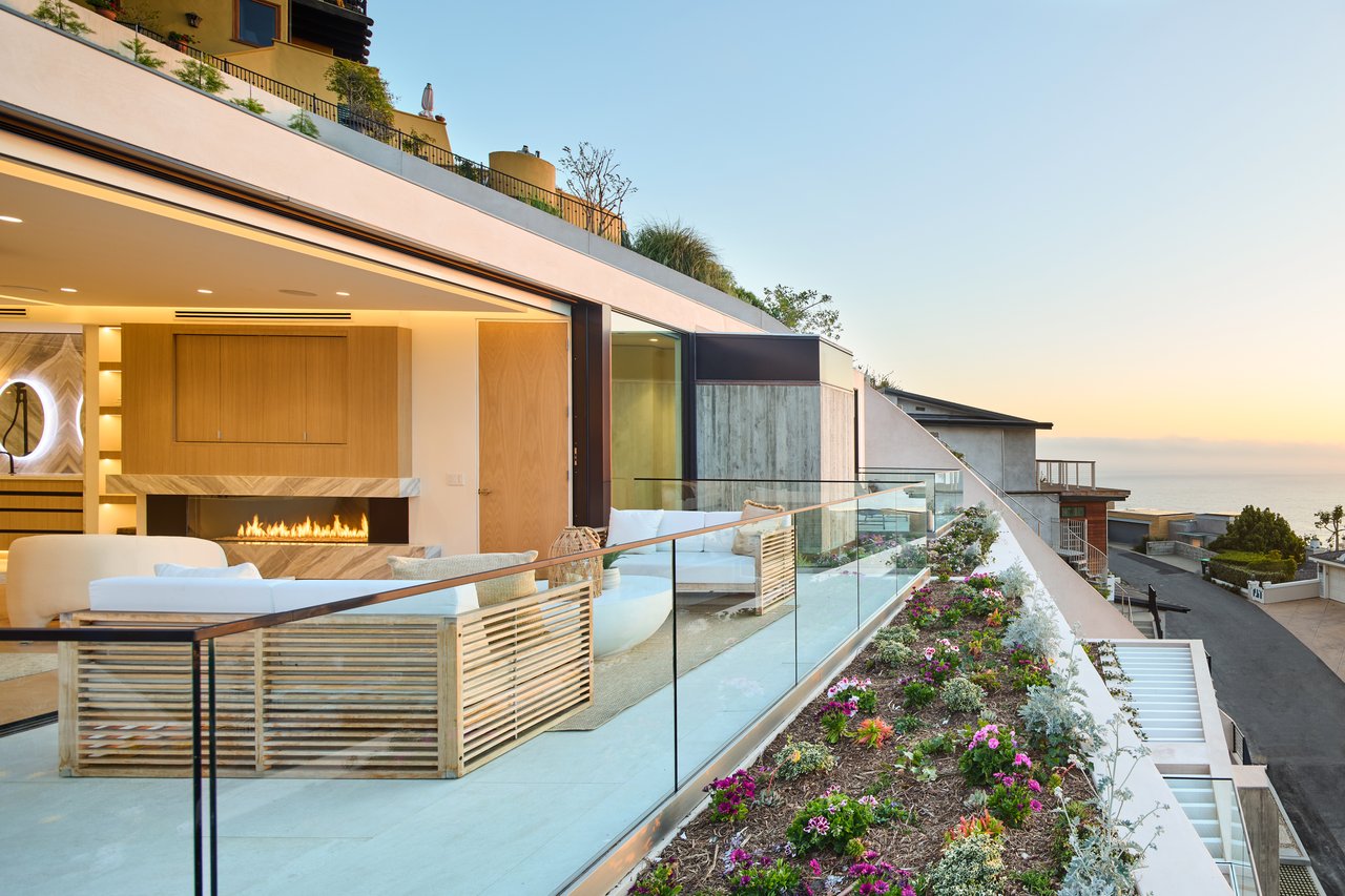 840 Gainsborough Drive