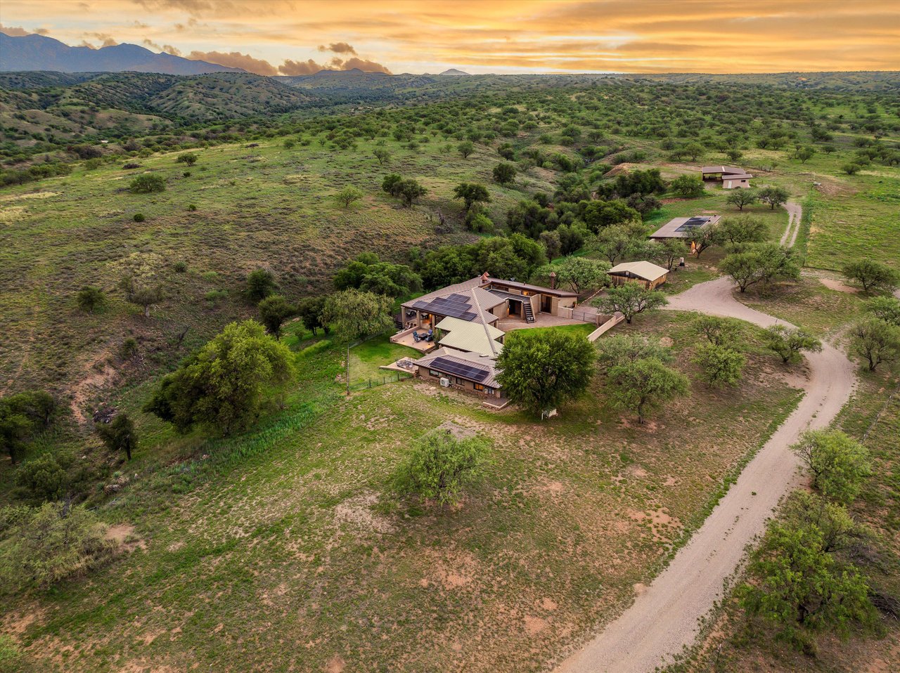85 Hog Canyon Road