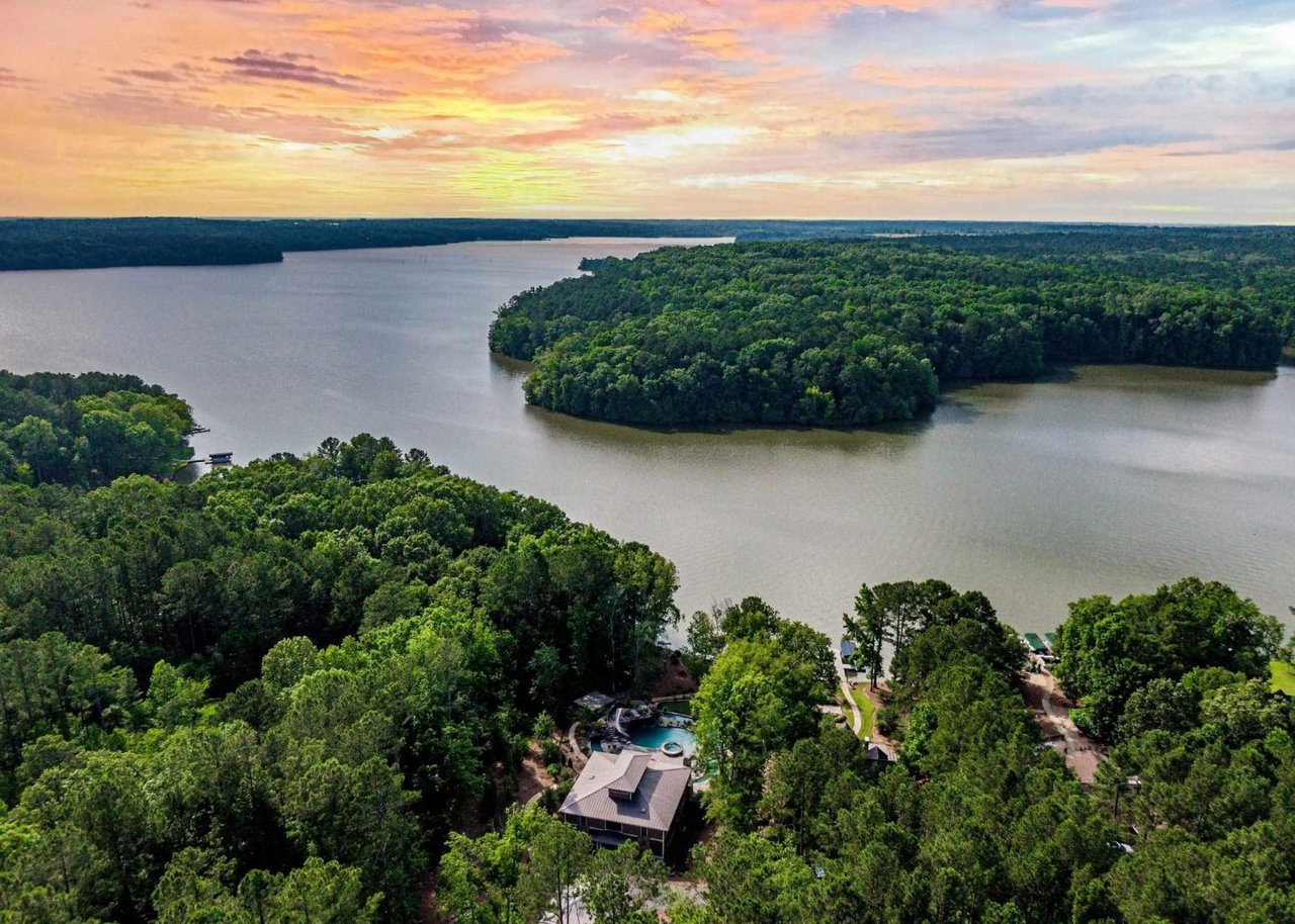 Lake Oconee Lakefront