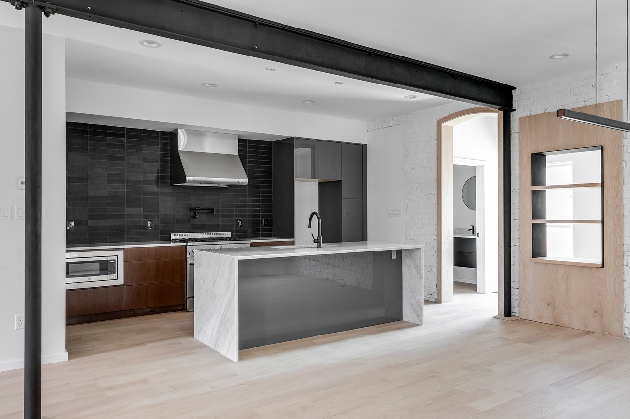 4 N Robinson (Fan House)