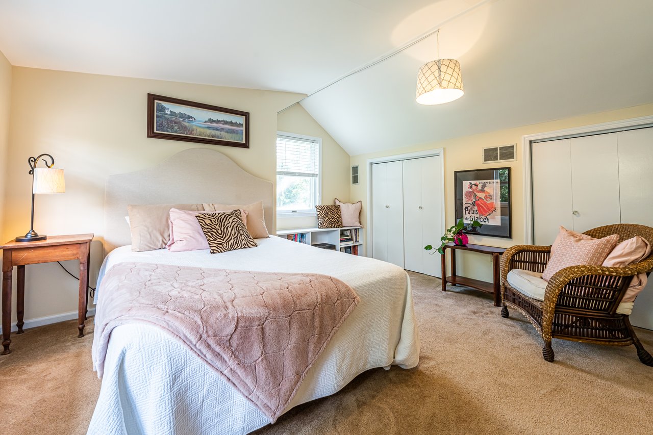 1819 Flint Hill Road