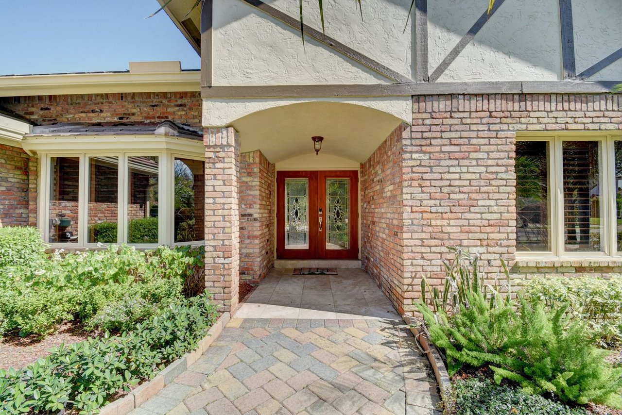 5874 Harrington Way