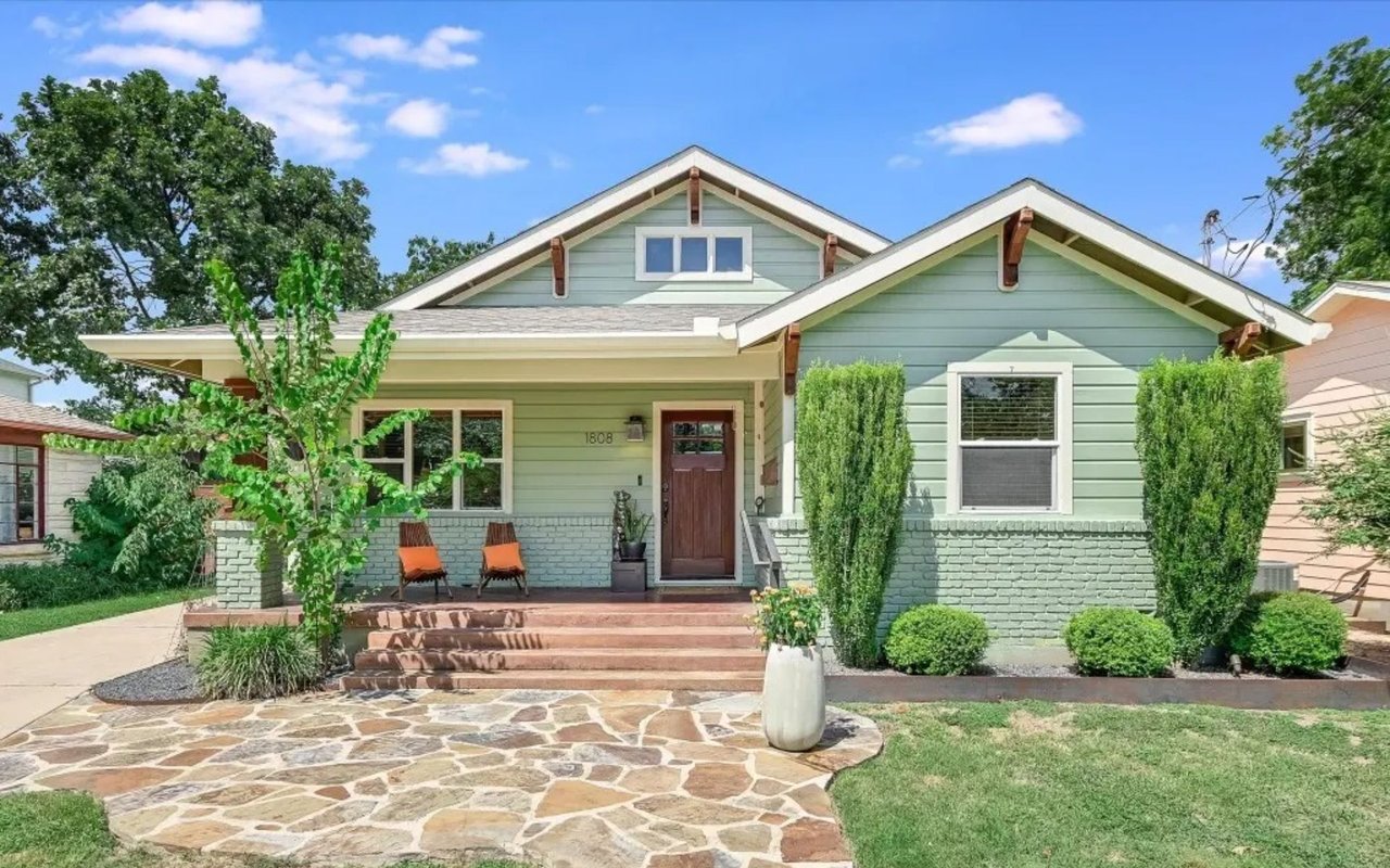 1808 W St Johns Ave