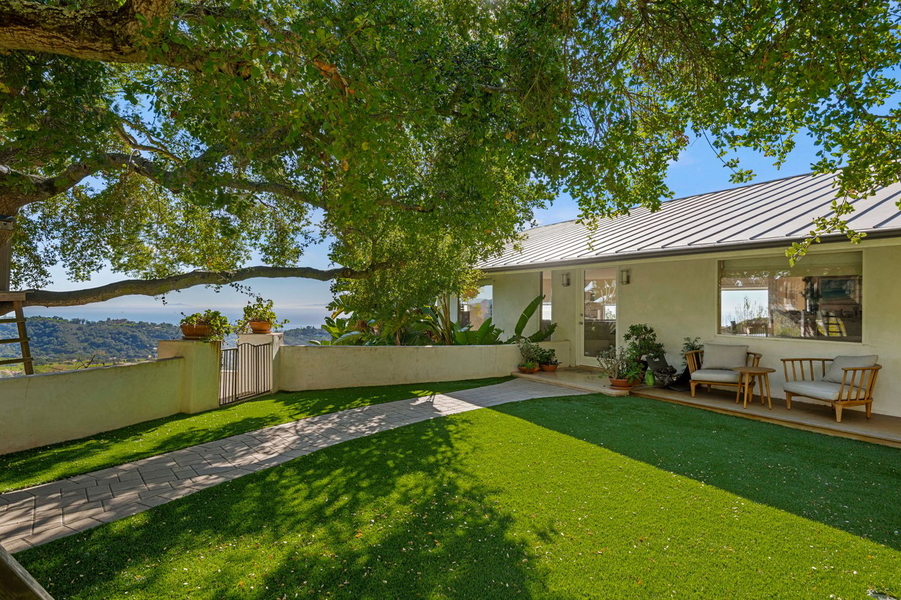 2330 Bella Vista Drive