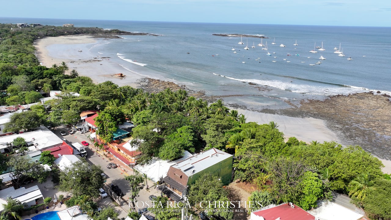 Beachfront Commercial Complex in Tamarindo