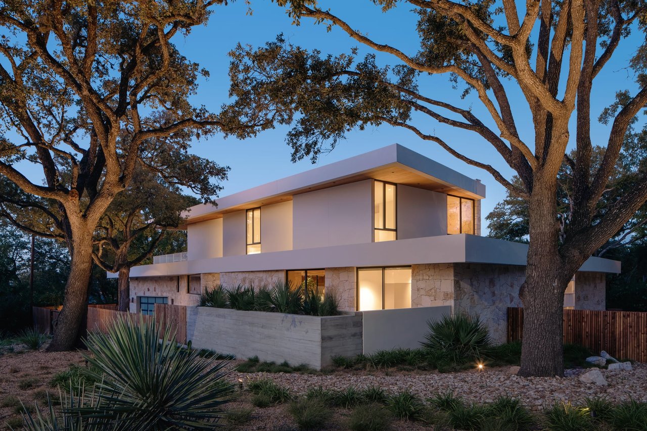 2702 Rockingham Drive