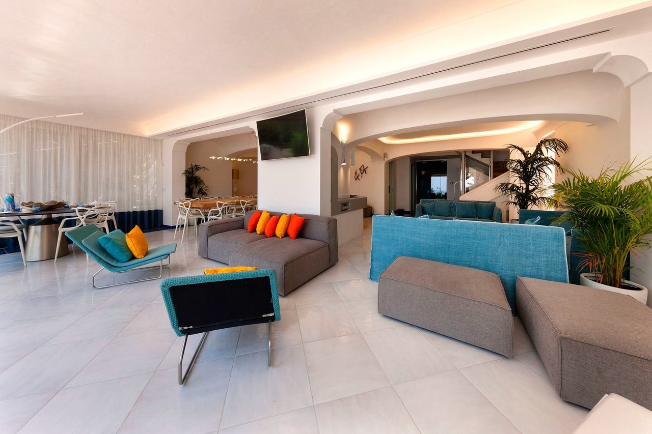 Reintroduce the Villa Bepina