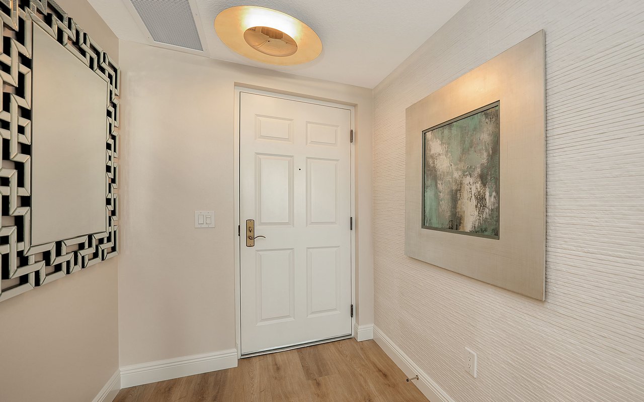800 N. Tamiami Trail #312