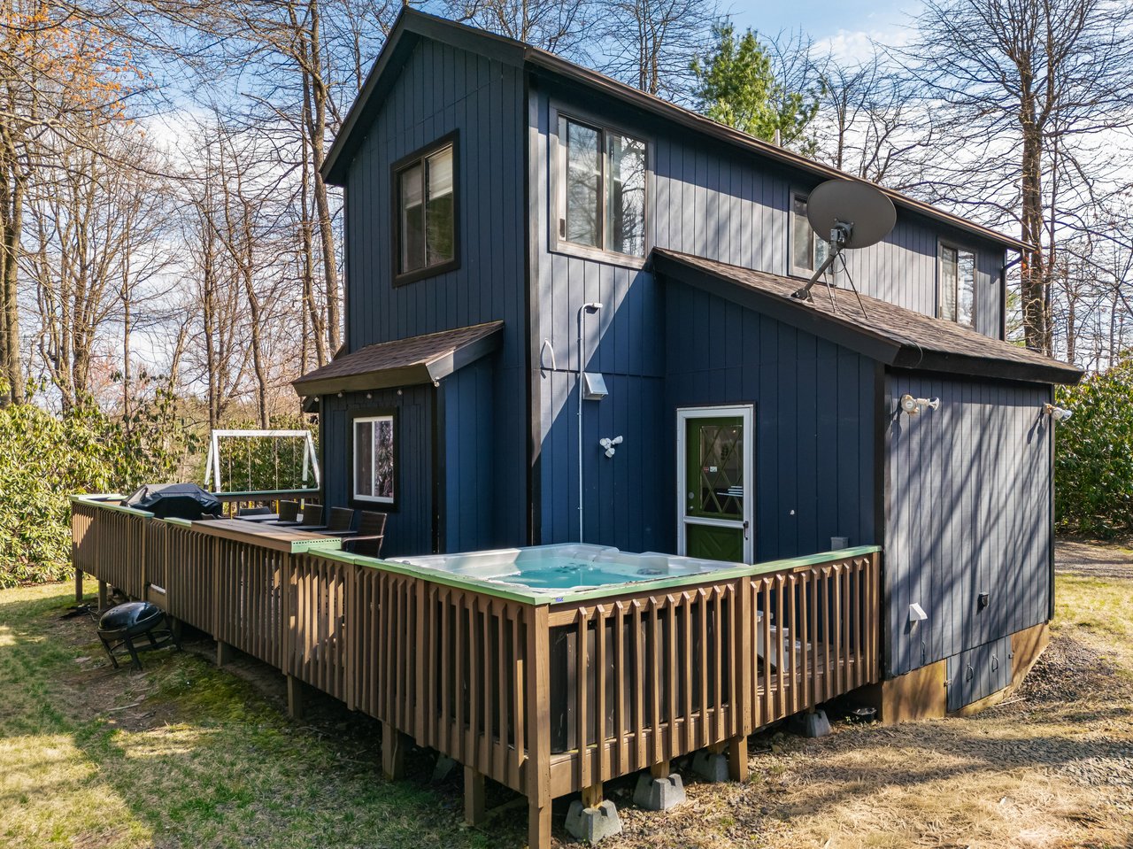 112 Crazy Horse Court