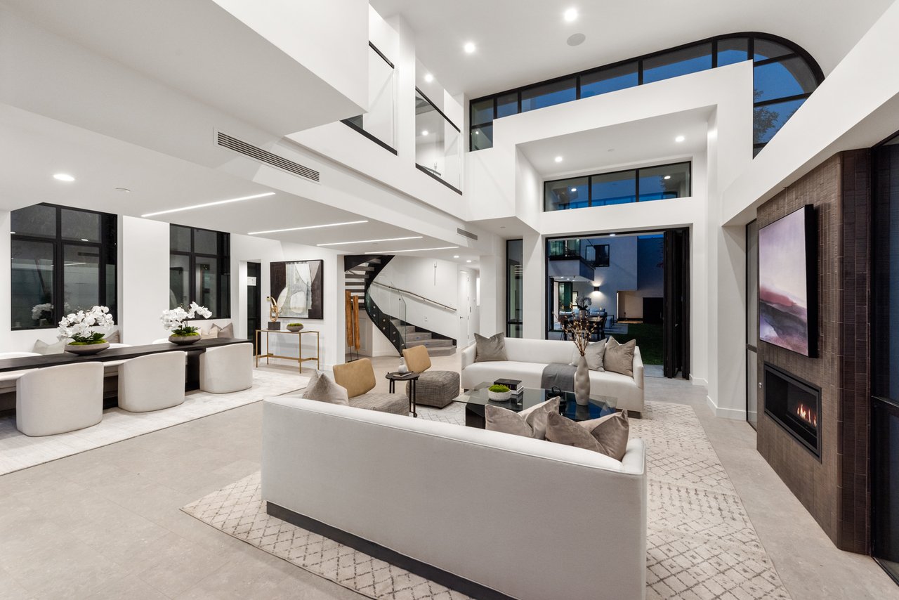 218 Alta Ave