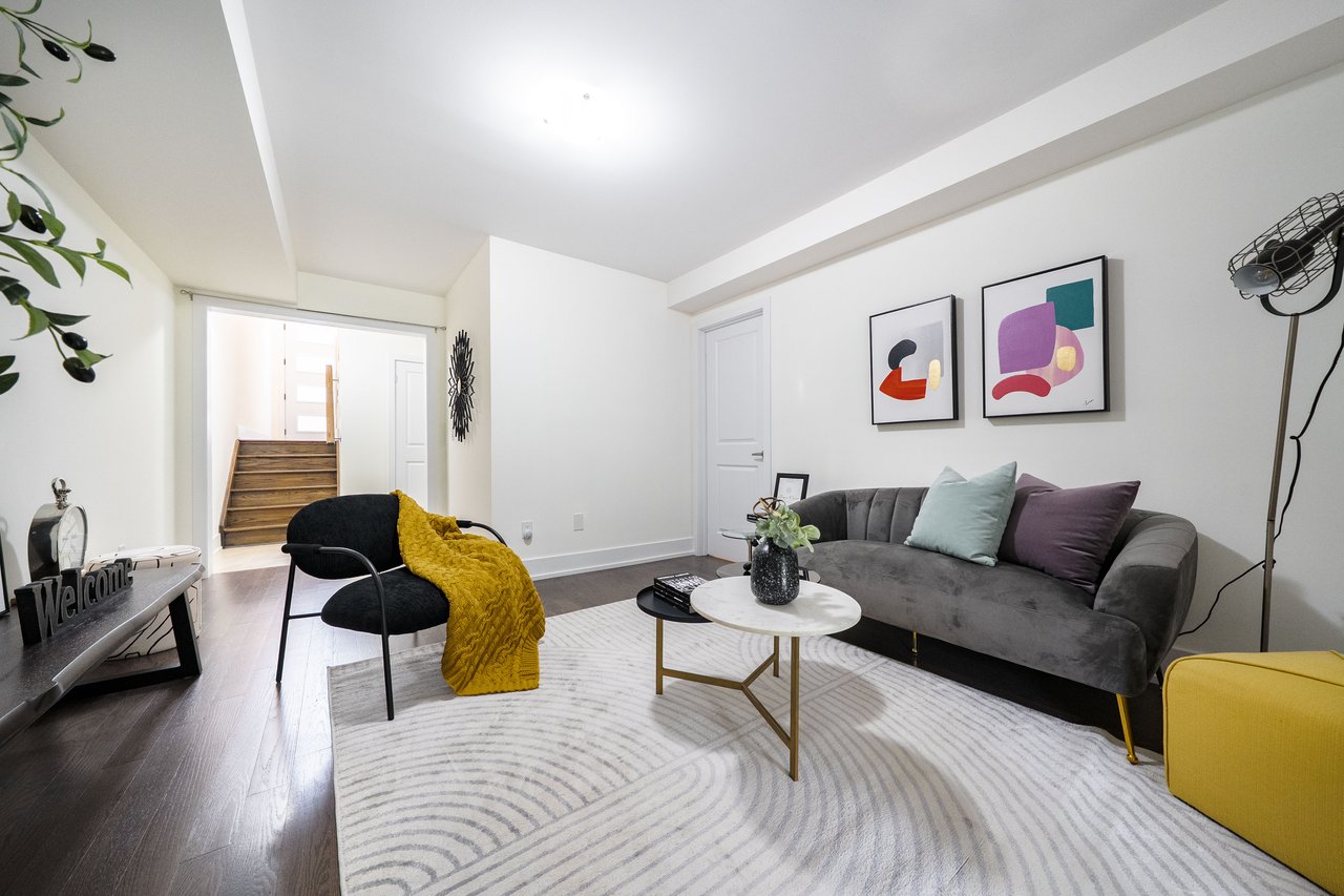 20 Crestridge Drive