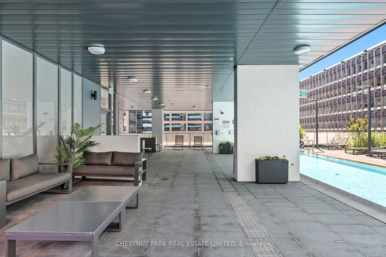 PRESTIGEOUS PENTHOUSE AT 20 LOMBARD