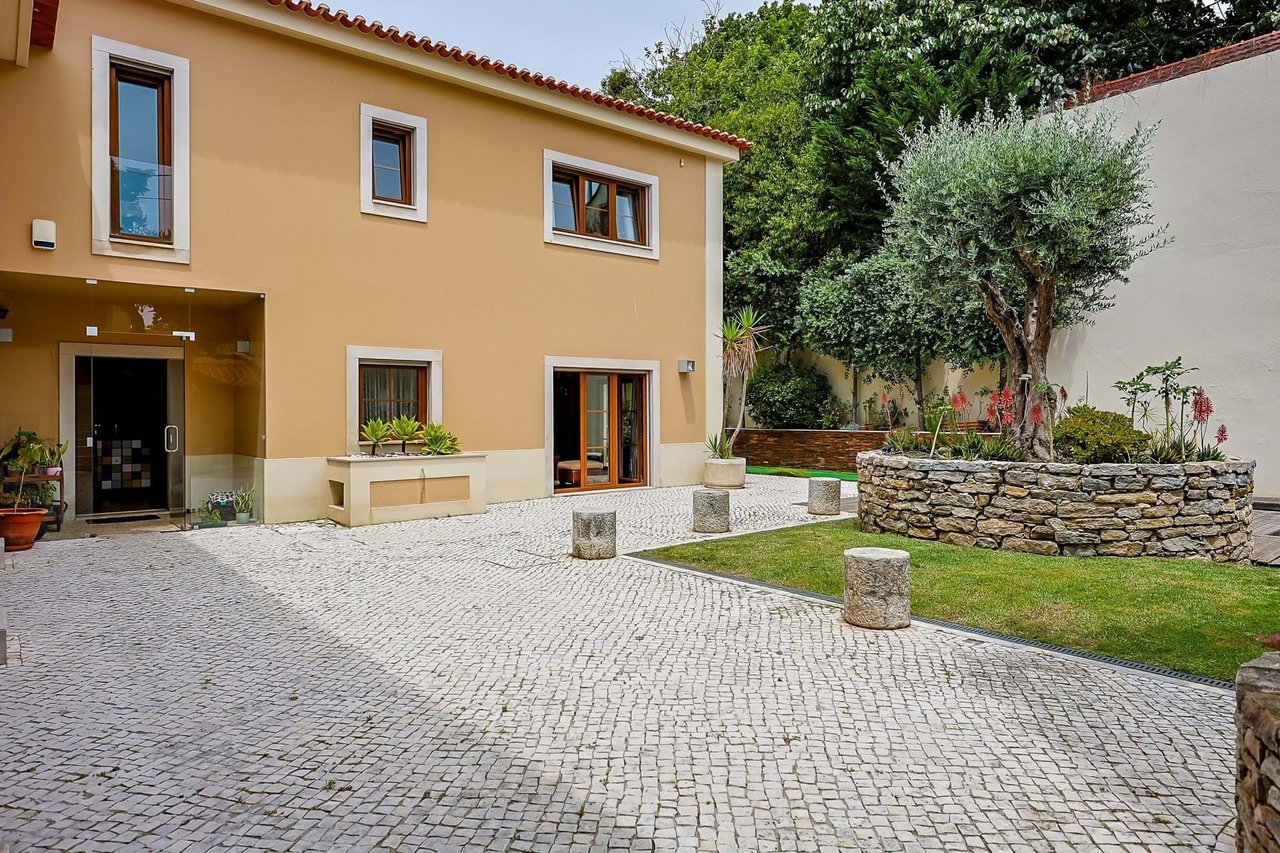 Trophy 5+2 Bedrooms Villa in Gandarinha,  Cascais’ Crown Jewel of Discrete Luxury and Sustainability