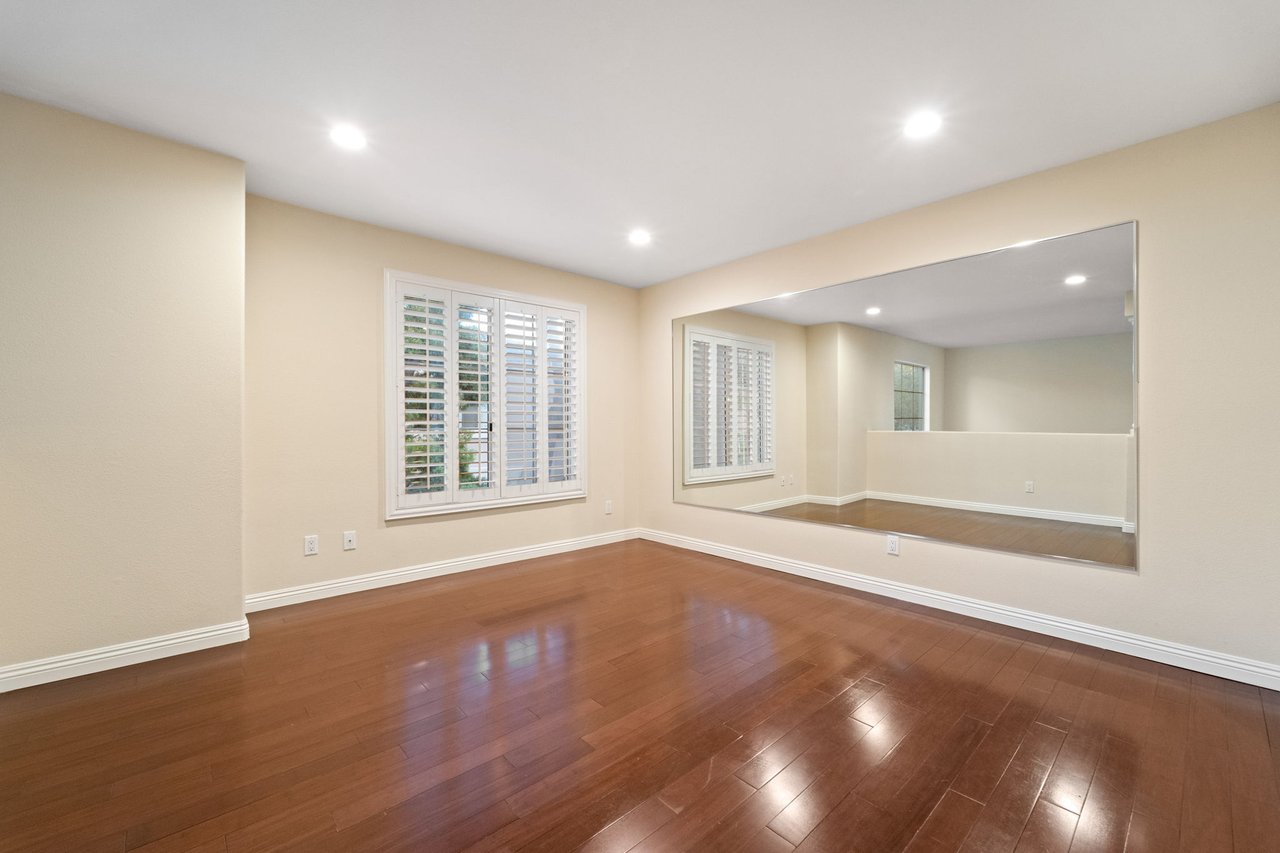 5115 Renaissance Ave. A