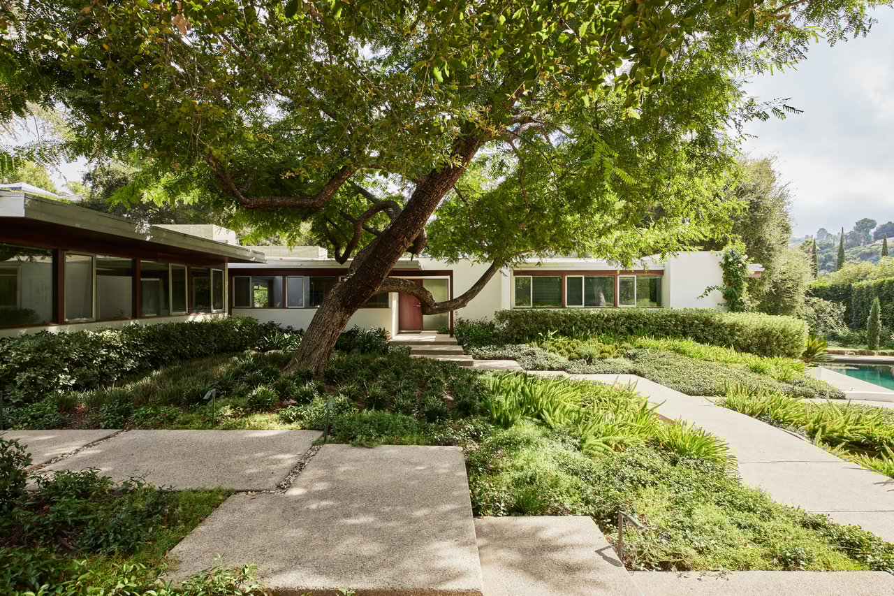 3970 Archdale Rd, Encino