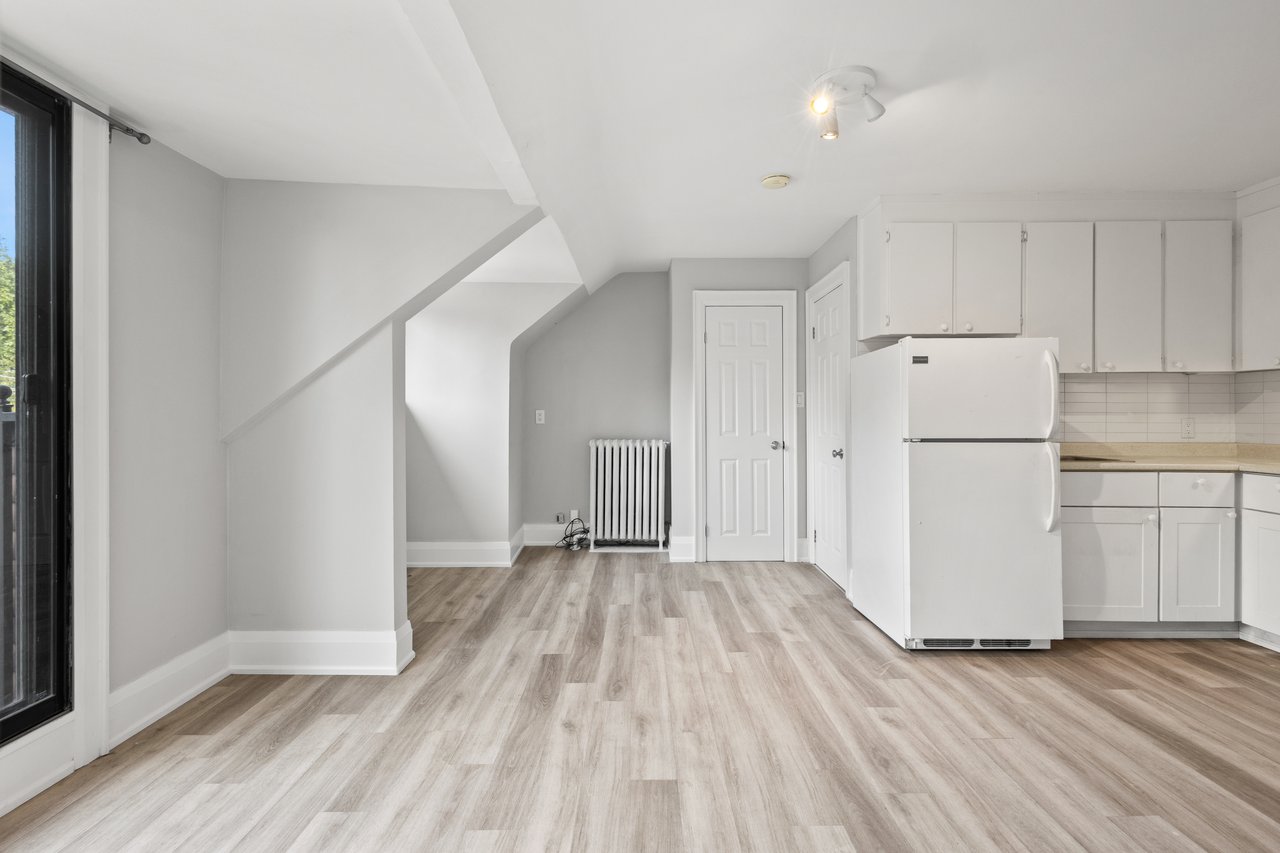 415 Brunswick Ave