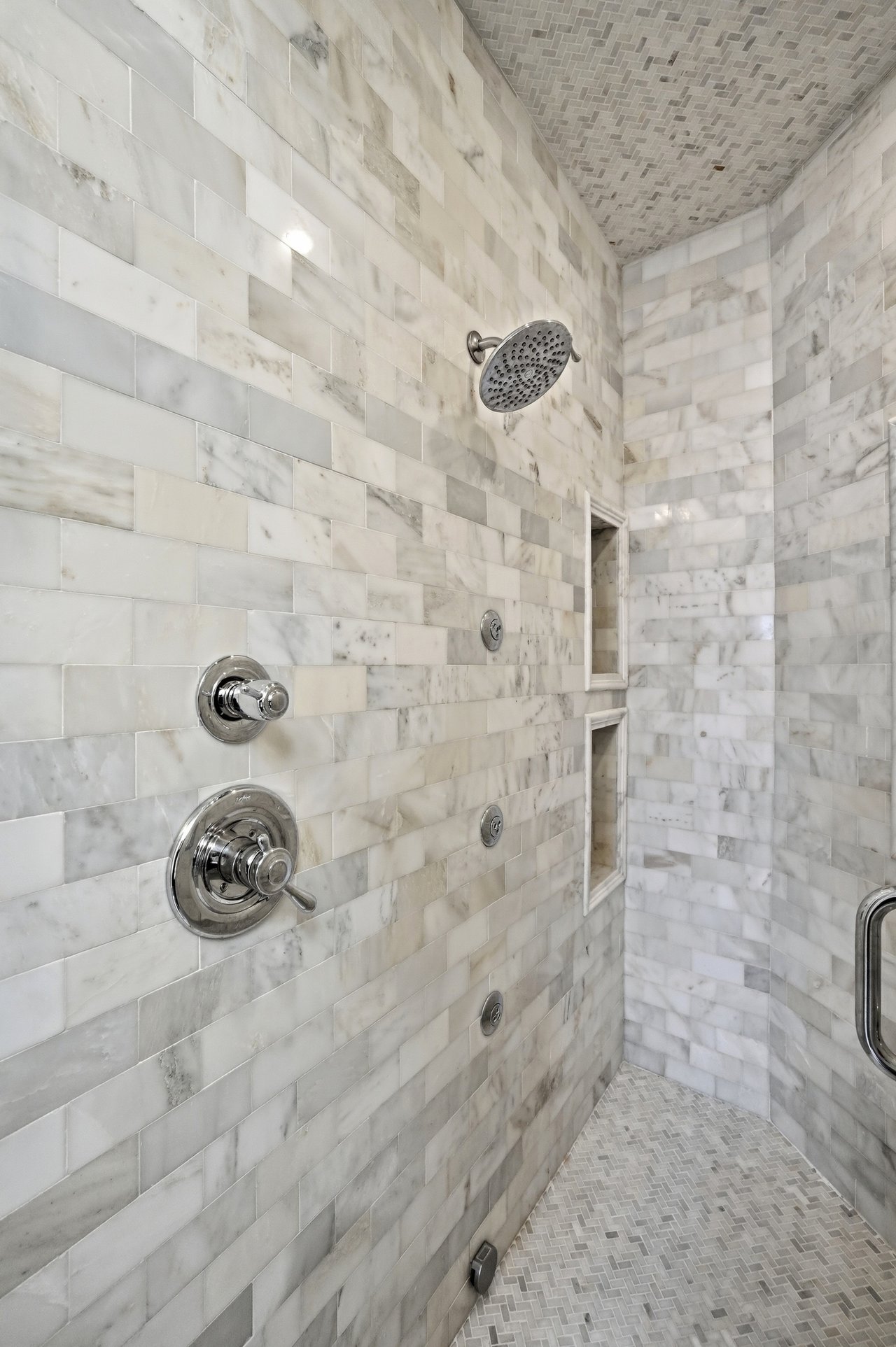 4009 Beechwood Avenue, Cincinnati, OH 45229 