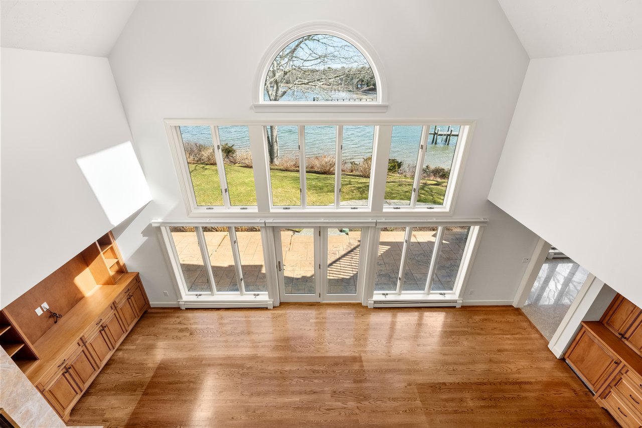 Breathtaking views over West Bay and Eel River