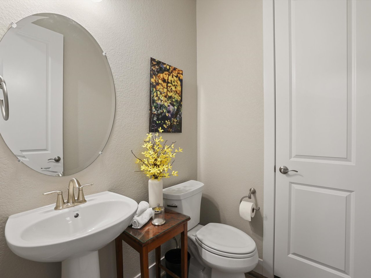 16015 Mountain Flax Drive