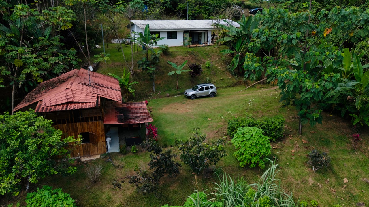 Charming Mountain Retreat in Vergel de Osa 