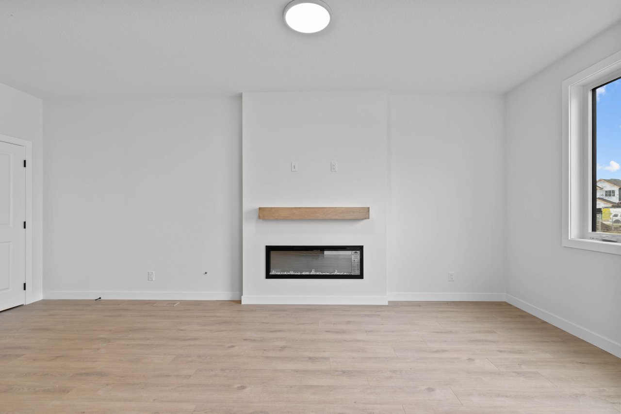 175 Belvedere Crescent SE