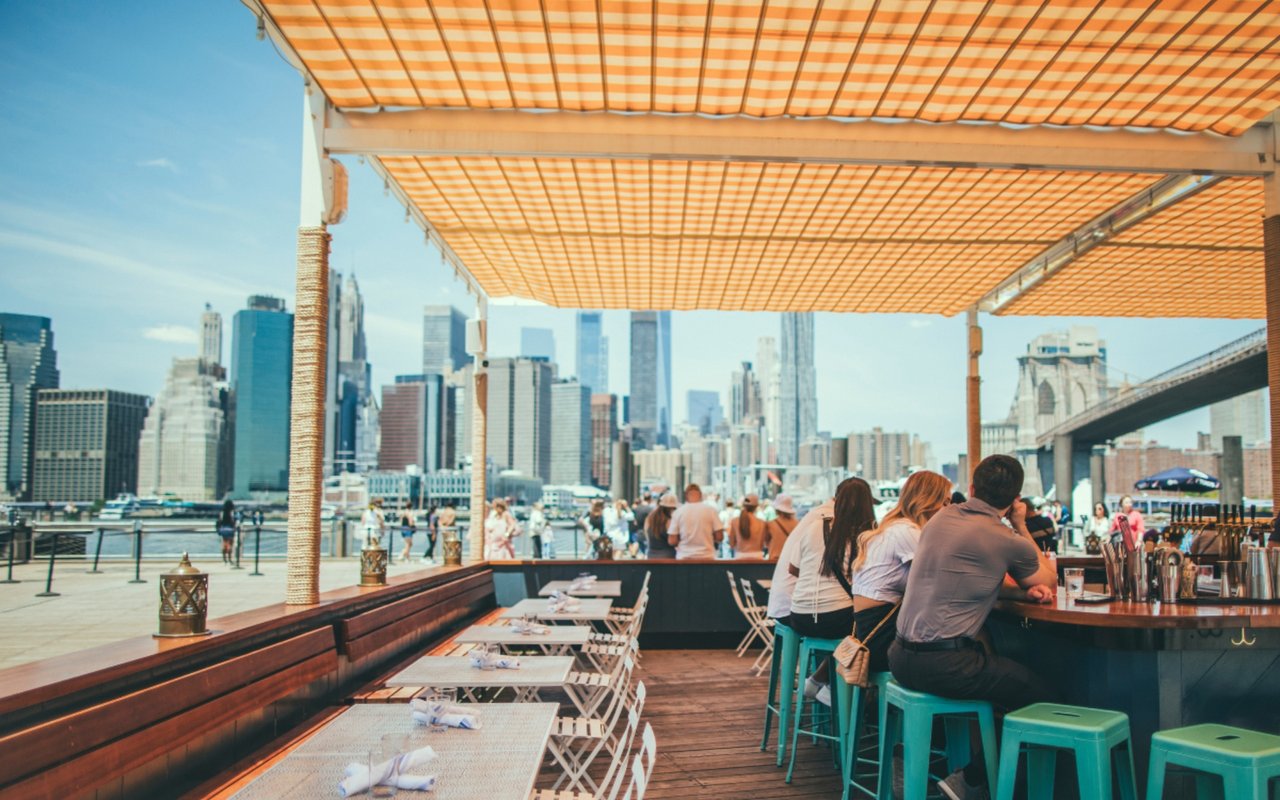 Where To Live In New York City If You Love Rooftop Bars