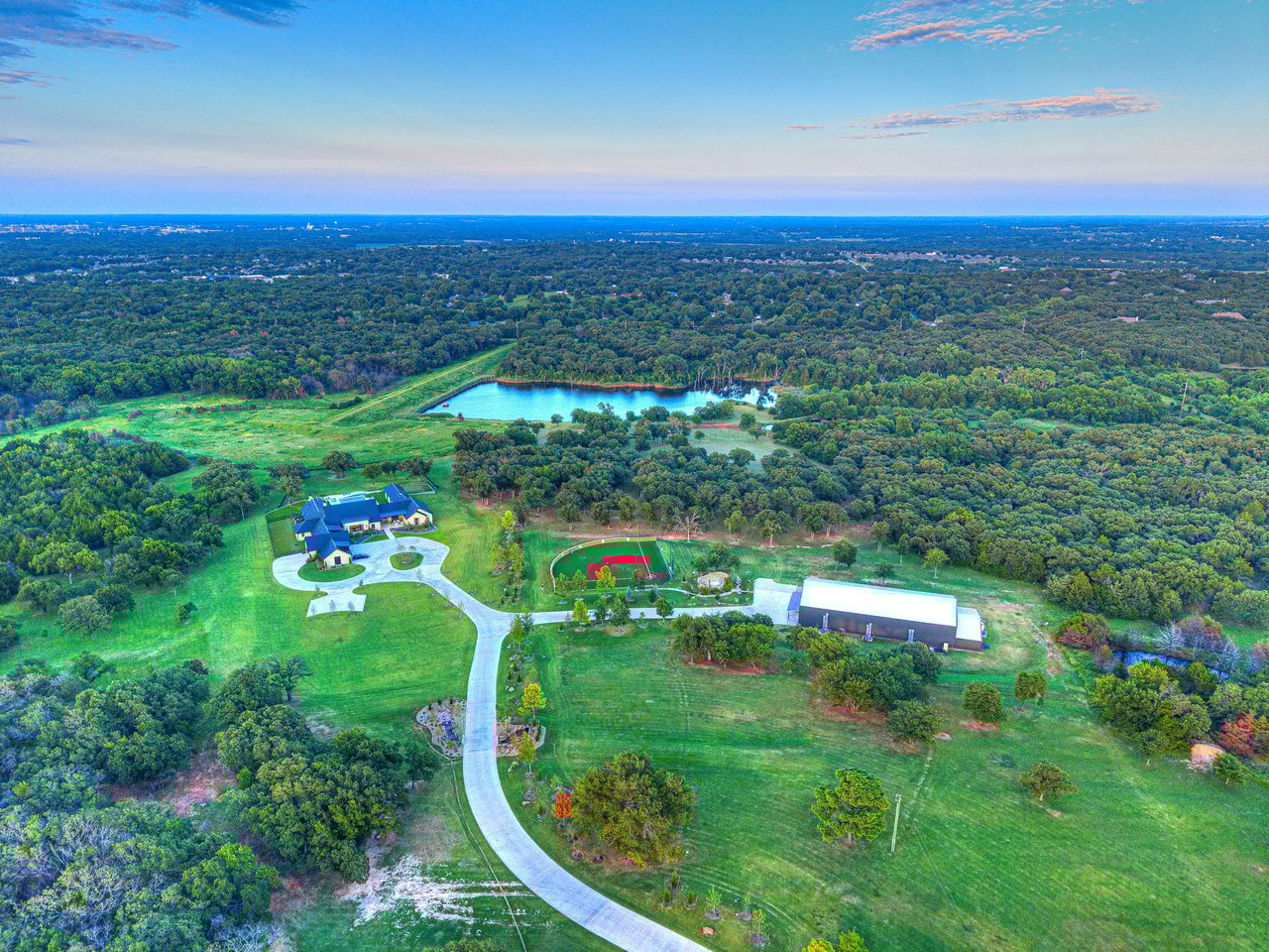 Retired St. Louis Cardinals Star Matt Holliday Selling Oklahoma Home With a Baseball Field and a $2 Million Pool - Wyatt Poindexter - The Agency