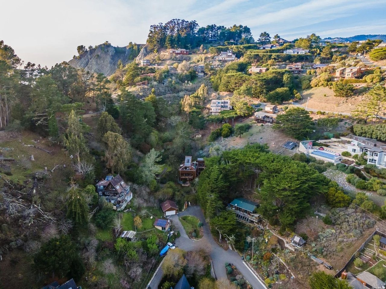 260 Sunset Way